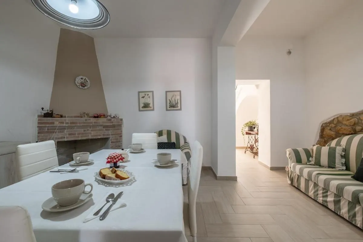 Appartement 10Min Da Bosa Marina - Con Giardino E Parcheggio à Tresnuraghes
