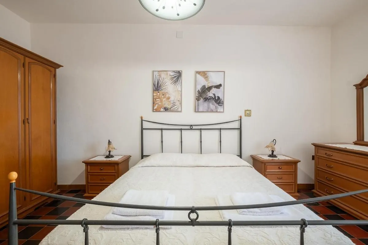 Appartement 10Min Da Bosa Marina - Con Giardino E Parcheggio à Tresnuraghes