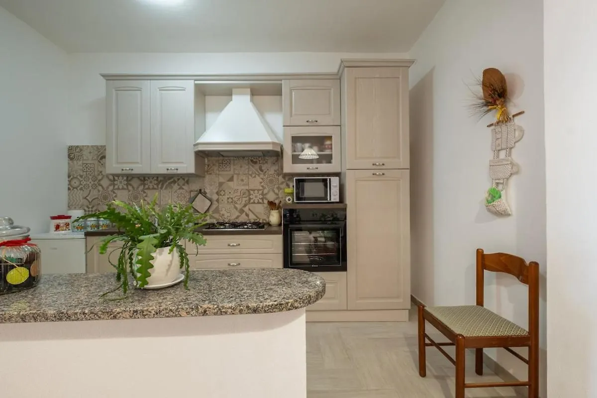 Appartement 10Min Da Bosa Marina - Con Giardino E Parcheggio à Tresnuraghes
