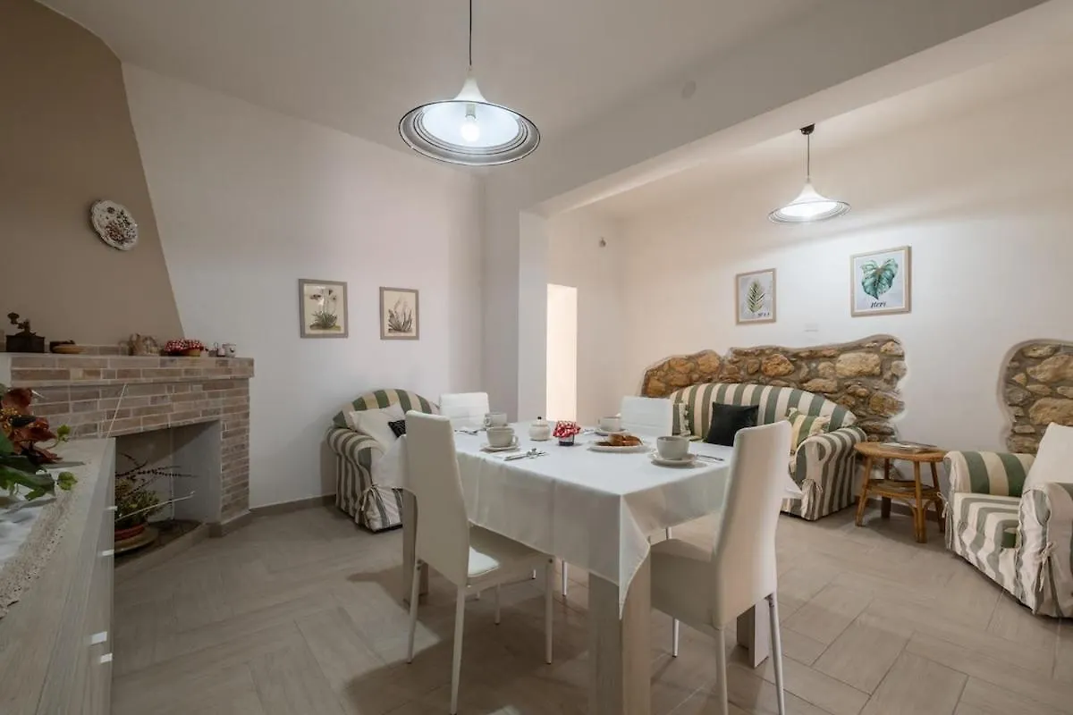 Appartement 10Min Da Bosa Marina - Con Giardino E Parcheggio à Tresnuraghes Italie